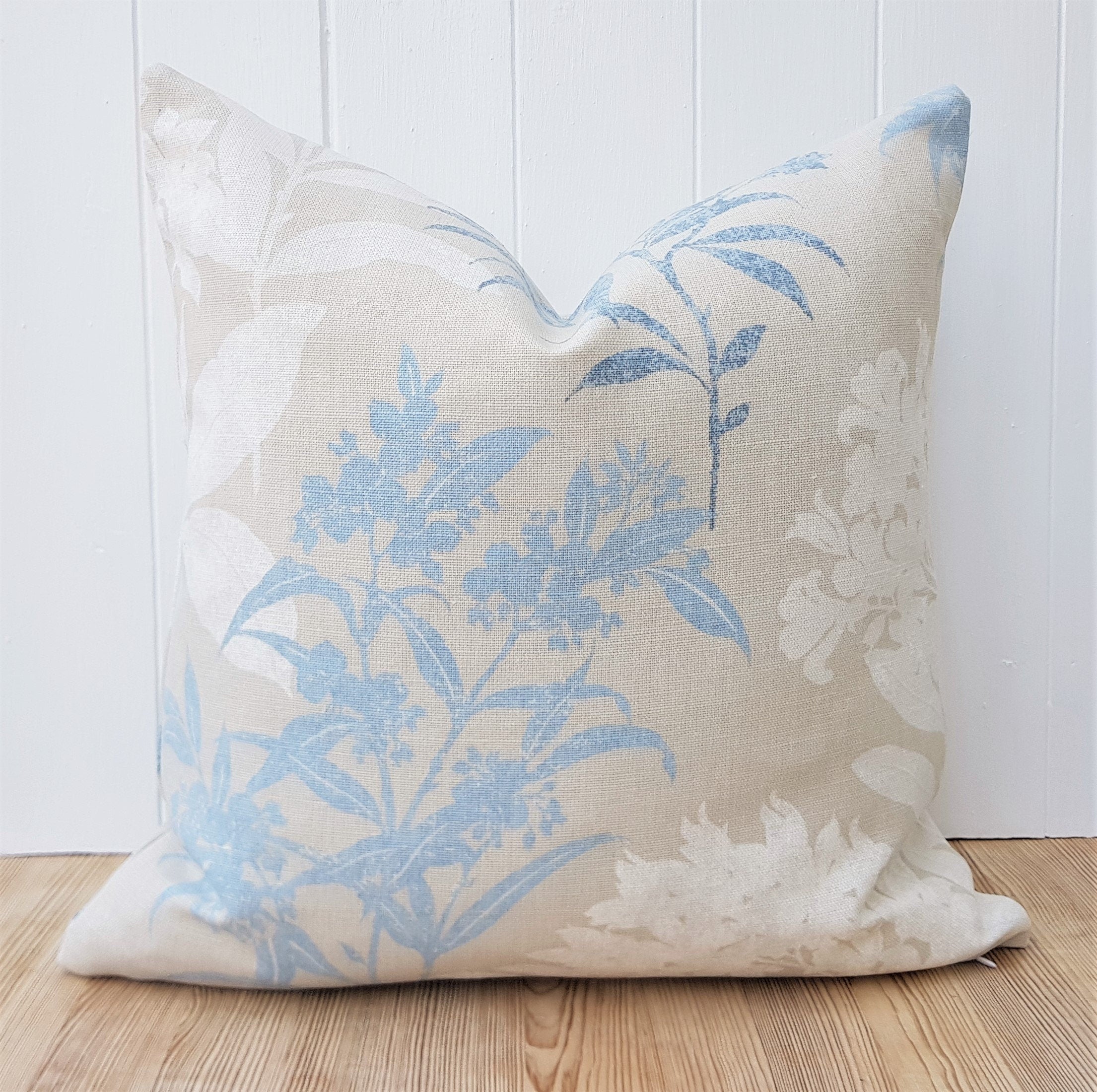 Laura Ashley Tenby Seapray 14” Cushion, Handmade with a Zip Fastening.